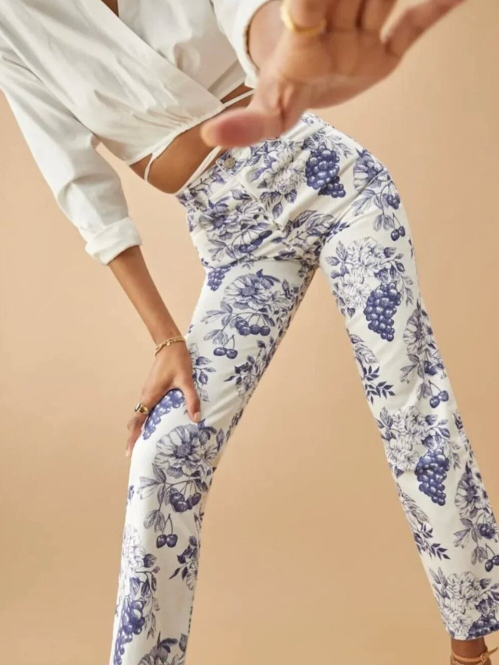 Reformation Cynthia Toile High Rise Straight Jeans (Color: Monaco)